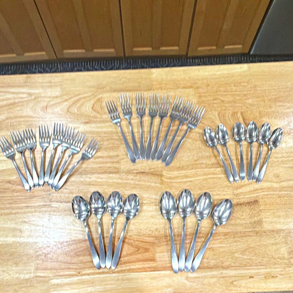 Oneida All-American Stainless Satin Flatware Set 30 pieces